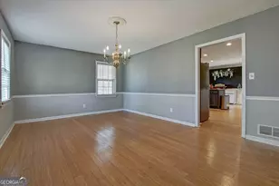 217 Lynn Dr, Fayetteville, GA 30215 - Photo 7