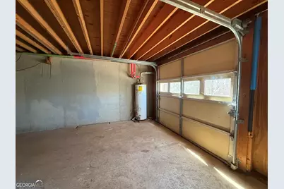 220 De La Taix, Lavonia, GA 30553 - Photo 17
