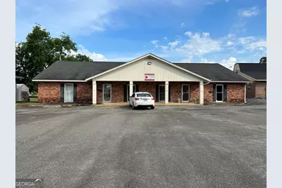511 Academy Avenue, Dublin, GA 31021 - Photo 1
