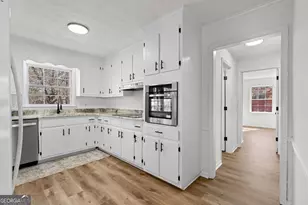 6806 Bay Point Dr, Macon, GA 31220 - Photo 17