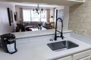 3481 Lakeside Dr NE, Atlanta, GA 30326 - Photo 11