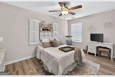 225 Roswell Drive E, Brunswick, GA 31525 - Photo 9