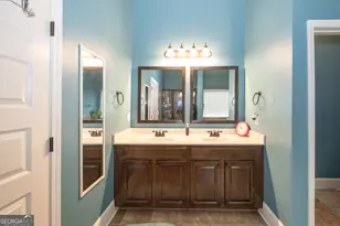 305 Legends Dr, Fayetteville, GA 30215 - Photo 39