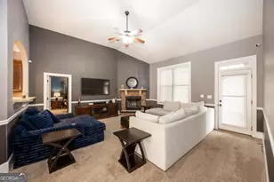 305 Legends Dr, Fayetteville, GA 30215 - Photo 25