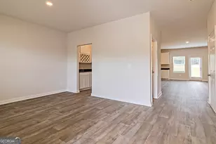 345 Jarrett St, Fairburn, GA 30213 - Photo 3