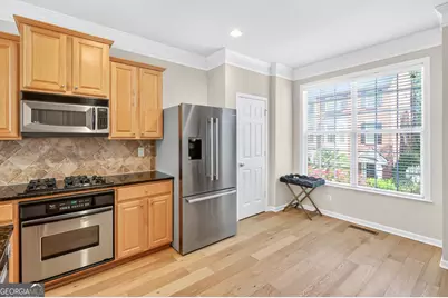 635 Coligny Court, Sandy Springs, GA 30350 - Photo 15