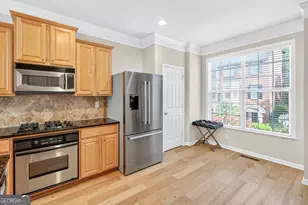 635 Coligny Ct, Sandy Springs, GA 30350 - Photo 15