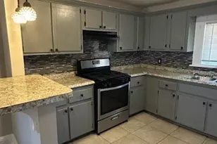 1366 Bryan Ave, East Point, GA 30344 - Photo 9