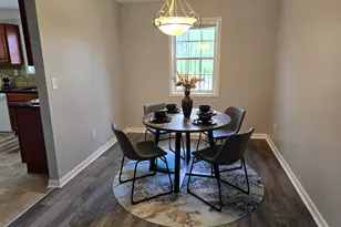 6733 Jojanne Ln, Stonecrest, GA 30038 - Photo 9