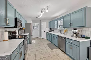 213 Creekwood Dr, Kingsland, GA 31548 - Photo 9