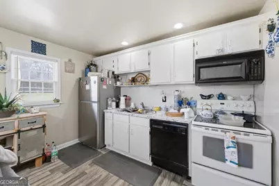 8327 Chicago Avenue, Douglasville, GA 30134 - Photo 7