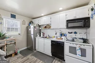 8327 Chicago Ave, Douglasville, GA 30134 - Photo 7