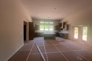 308 Hammerstone Ct, Senoia, GA 30276 - Photo 5