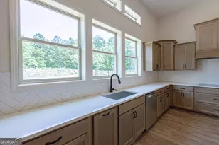 308 Hammerstone Ct, Senoia, GA 30276 - Photo 13