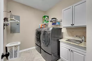 1141 Beverly Dr, Athens, GA 30606 - Photo 19