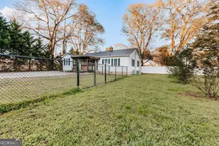 549 Gholston St, Comer, GA 30629 - Photo 47