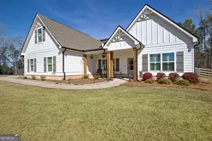 69 Al Roberts Rd, Senoia, GA 30276 - Photo 1