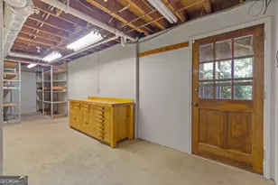 1055 Hunterhill Dr, Roswell, GA 30075 - Photo 73