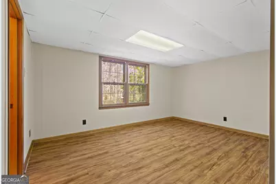 1055 Hunterhill Drive, Roswell, GA 30075 - Photo 65