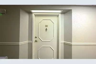 2479 Peachtree Road NE #1306, Atlanta, GA 30305 - Photo 29