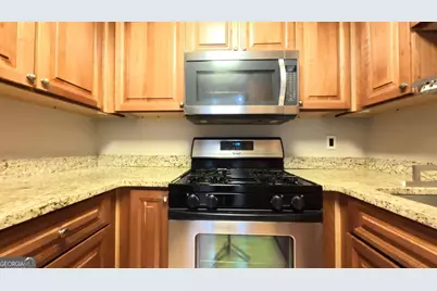 2479 Peachtree Road NE #1306, Atlanta, GA 30305 - Photo 13