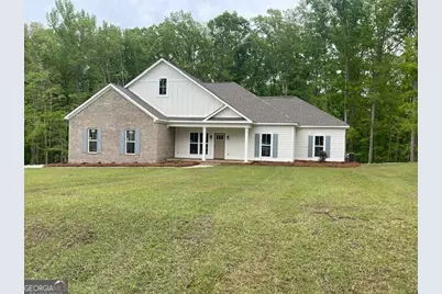 183 Willow Lake Drive NW, Milledgeville, GA 31061 - Photo 1