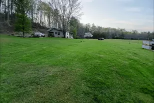 187 Bierce Dr, Young Harris, GA 30582 - Photo 31