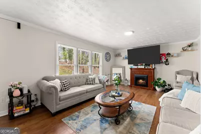 4548 Holiday Heights Drive, Oakwood, GA 30566 - Photo 13
