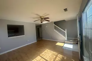 471 Eagles Crossing Cir, Riverdale, GA 30274 - Photo 3