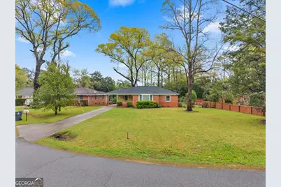 106 Edna Place, Warner Robins, GA 31093 - Photo 5