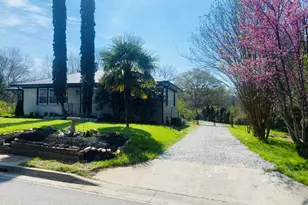 288 Davis Ave, Toccoa, GA 30577 - Photo 5