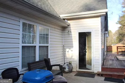 2534 Cedar Way, Loganville, GA 30052 - Photo 3