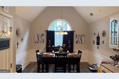 2534 Cedar Way, Loganville, GA 30052 - Photo 9