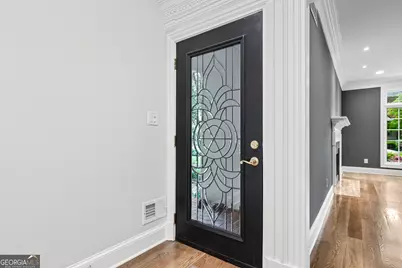 53 Paces West Drive, Atlanta, GA 30327 - Photo 9