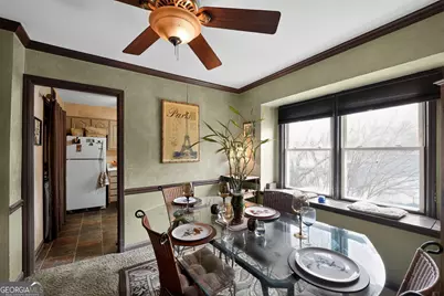 68 Montre Square NW, Atlanta, GA 30327 - Photo 9