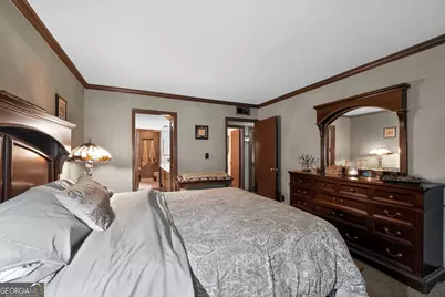 68 Montre Square NW, Atlanta, GA 30327 - Photo 13