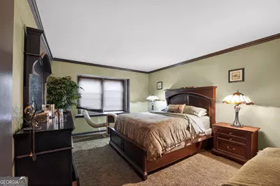 68 Montre Square NW, Atlanta, GA 30327 - Photo 11