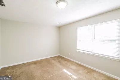 6570 Deshon Circle, Lithonia, GA 30058 - Photo 7