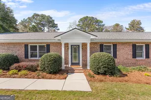 126 Oak Ridge Dr, Statesboro, GA 30458 - Photo 5
