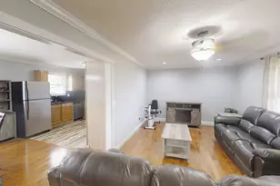 906 Diamond Cir, Lafayette, GA 30728 - Photo 3