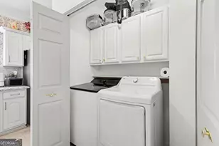 3982 Camden Way, Alpharetta, GA 30005 - Photo 19