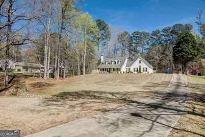 115 Timberidge Drive, Newnan, GA 30263 - Photo 3