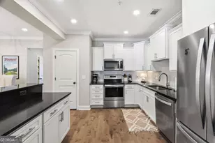 203 Mariners Cir, Saint Simons, GA 31522 - Photo 9