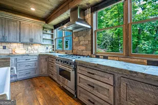 670 Brittney Dr, Blue Ridge, GA 30513 - Photo 11