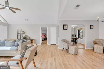 120 Watertown Way, Fayetteville, GA 30215 - Photo 7