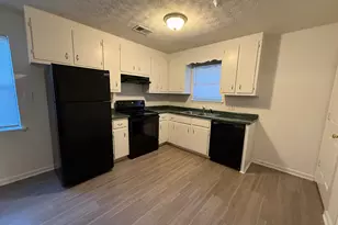 1091 Cantrell Ln, Bogart, GA 30622 - Photo 3