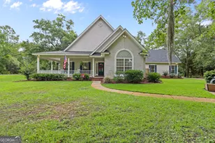 113 Serenoa Dr, Brunswick, GA 31523 - Photo 1