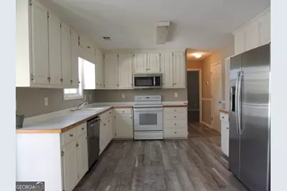 70 Vinnys Terrace, Covington, GA 30014 - Photo 5