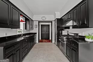 3638 Peachtree Rd NE, Atlanta, GA 30319 - Photo 31