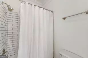 802 Clifton Heights Ln NE, Atlanta, GA 30329 - Photo 7